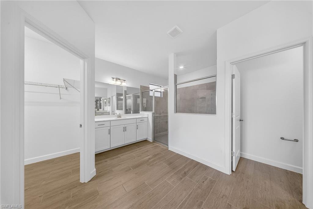 VERDANA VILLAGE - Residential