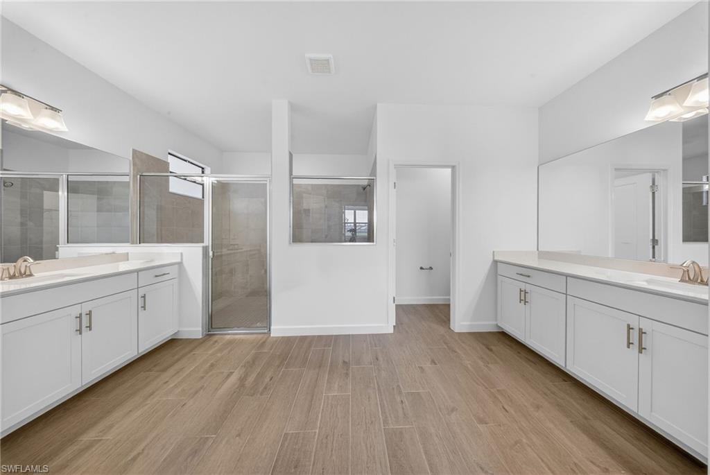 VERDANA VILLAGE - Residential