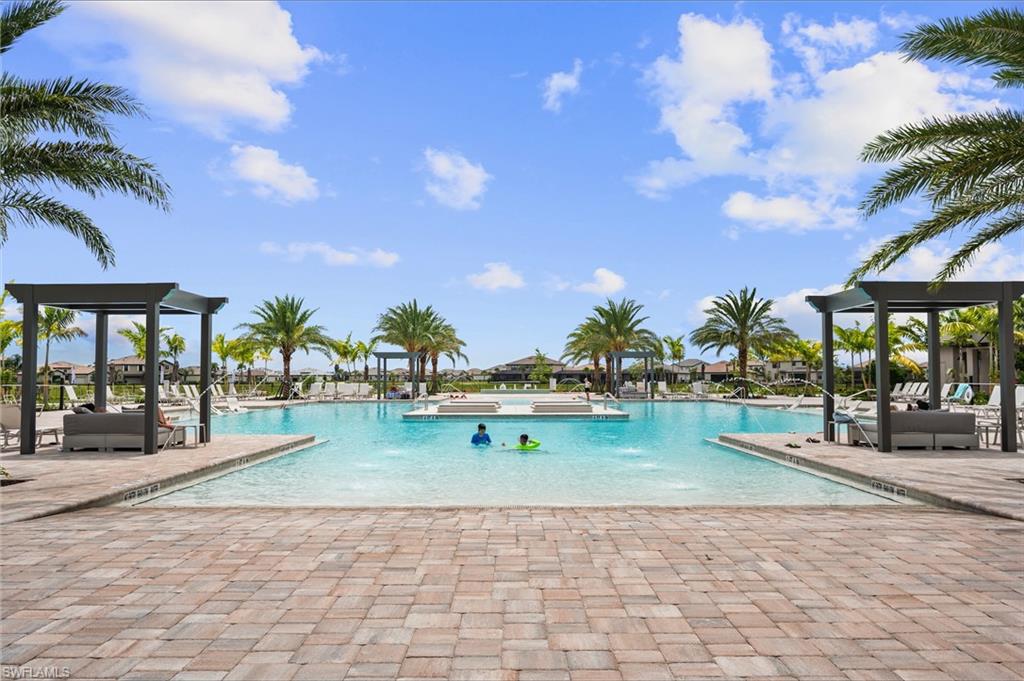 VERDANA VILLAGE - Residential