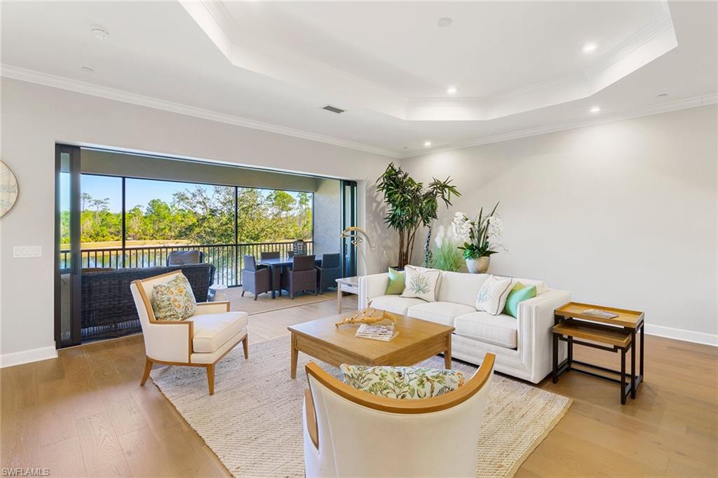 ESPLANADE - Residential