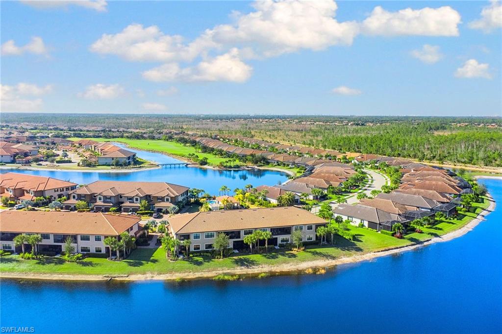 ESPLANADE - Residential