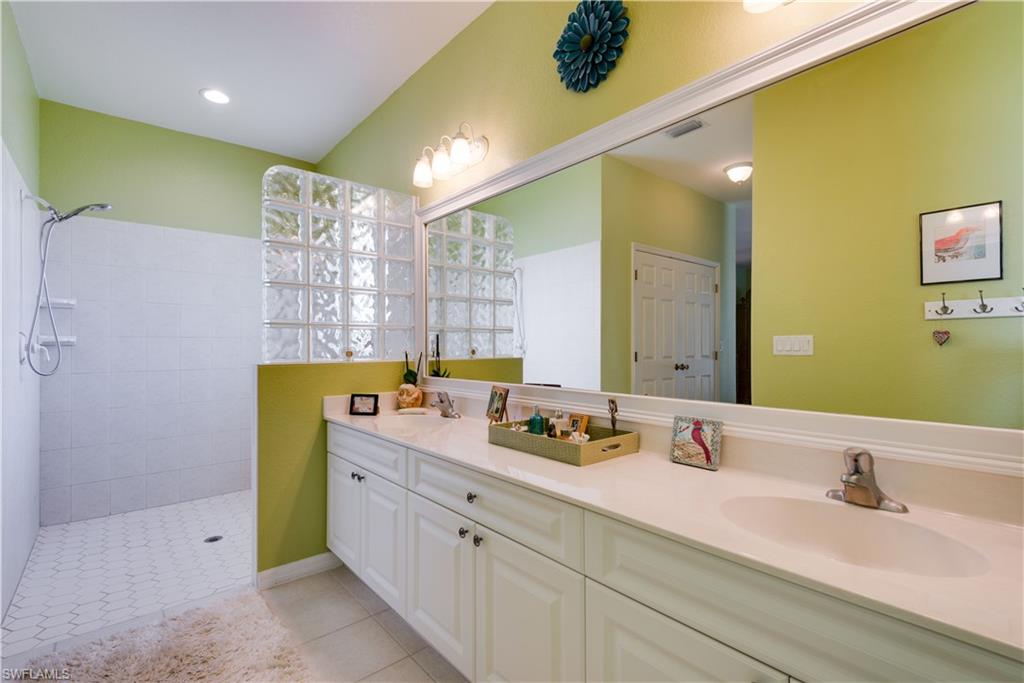 CORAL OAKS GOLF COURSE - Residential