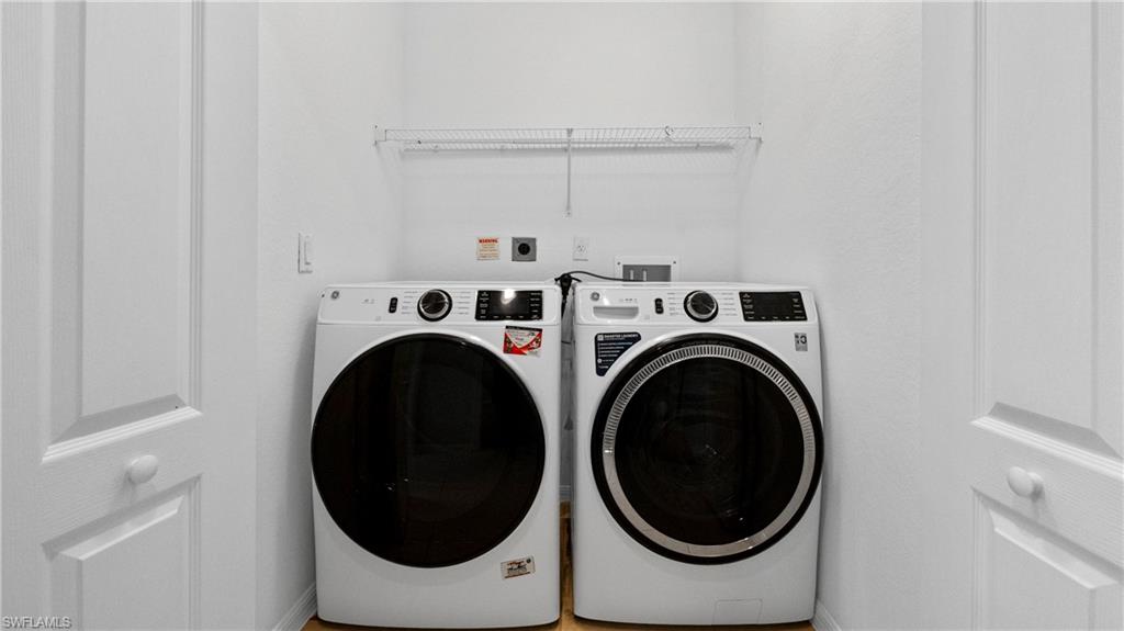 TERRACE III AT RIVERWALK - Residential Lease