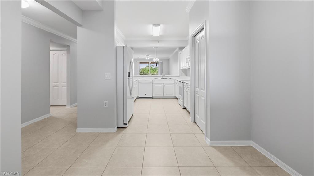 TERRACE III AT RIVERWALK - Residential Lease