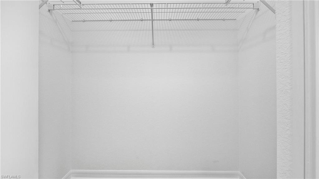 TERRACE III AT RIVERWALK - Residential Lease