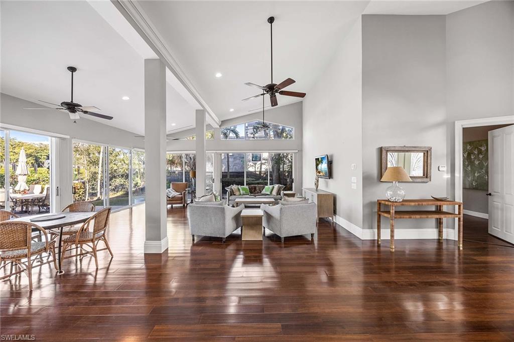 AQUALANE SHORES - Residential