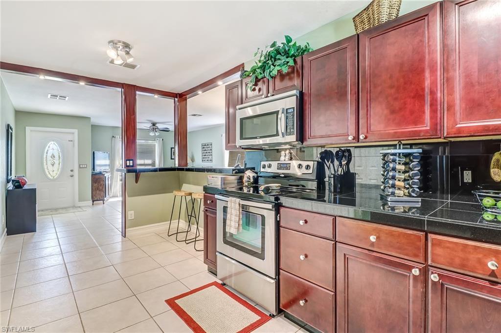 GOLDEN GATE ESTATES - Residential