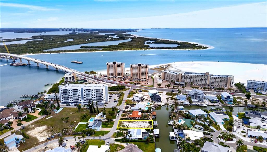 LAGUNA SHORES - Land