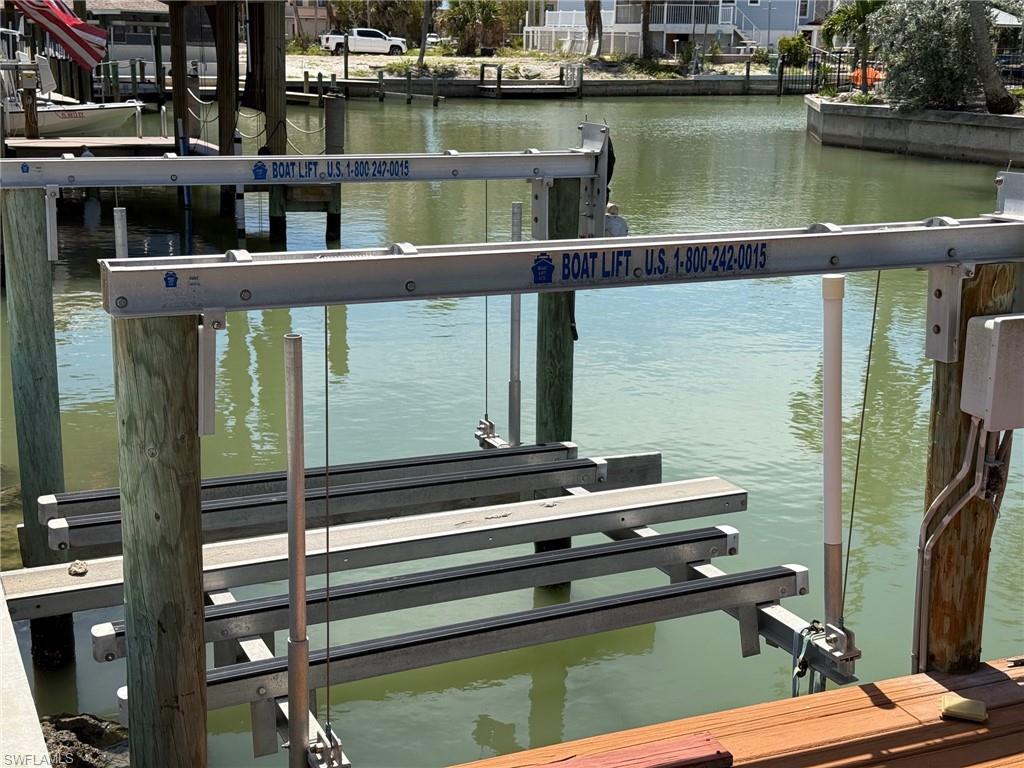 LAGUNA SHORES - Land