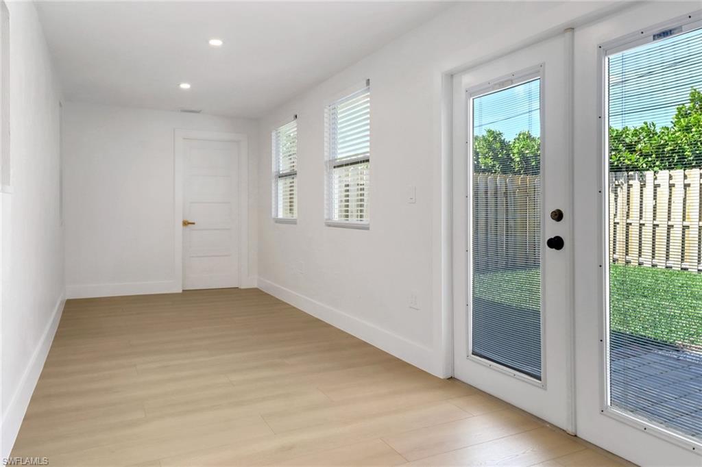 NAPLES TWIN LAKES - Residential Lease