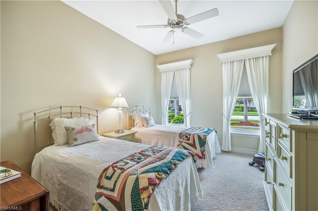 COUNTRY CLUB - Residential