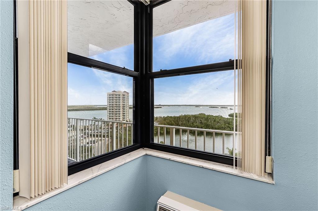 LOVERS KEY BEACH CLUB - Residential