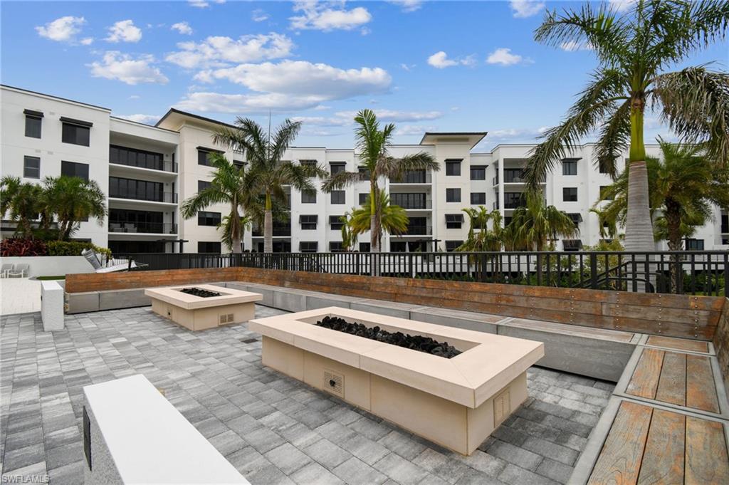 ELEVEN ELEVEN CENTRAL - Residential Lease