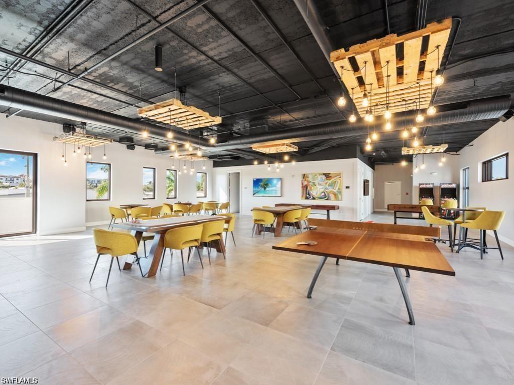 ELEVEN ELEVEN CENTRAL - Residential Lease