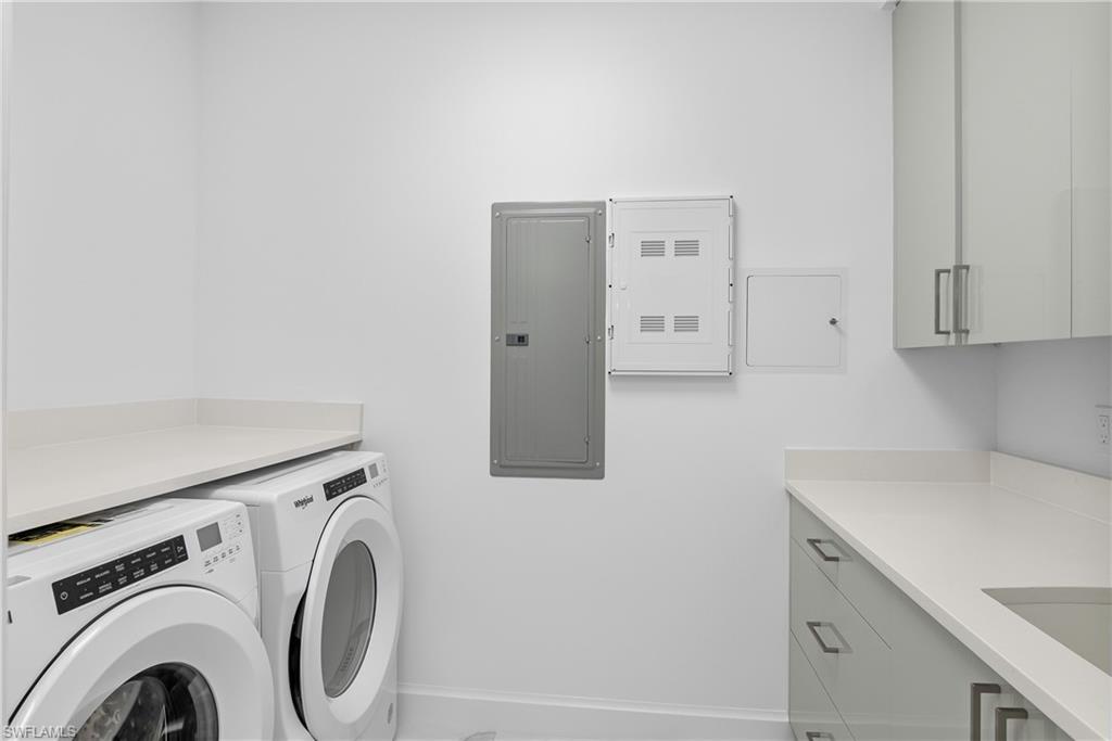 ELEVEN ELEVEN CENTRAL - Residential Lease