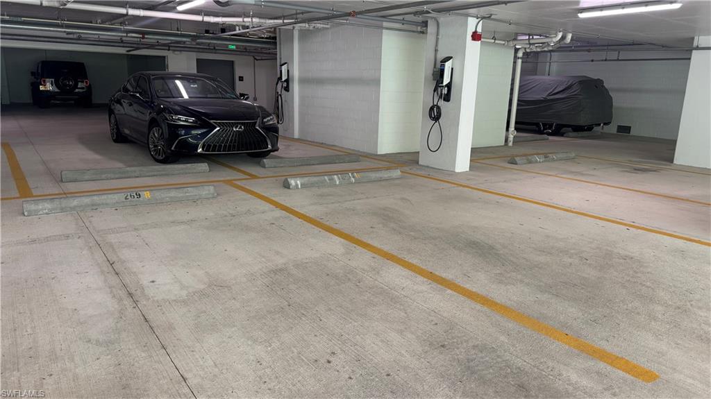 ELEVEN ELEVEN CENTRAL - Residential Lease