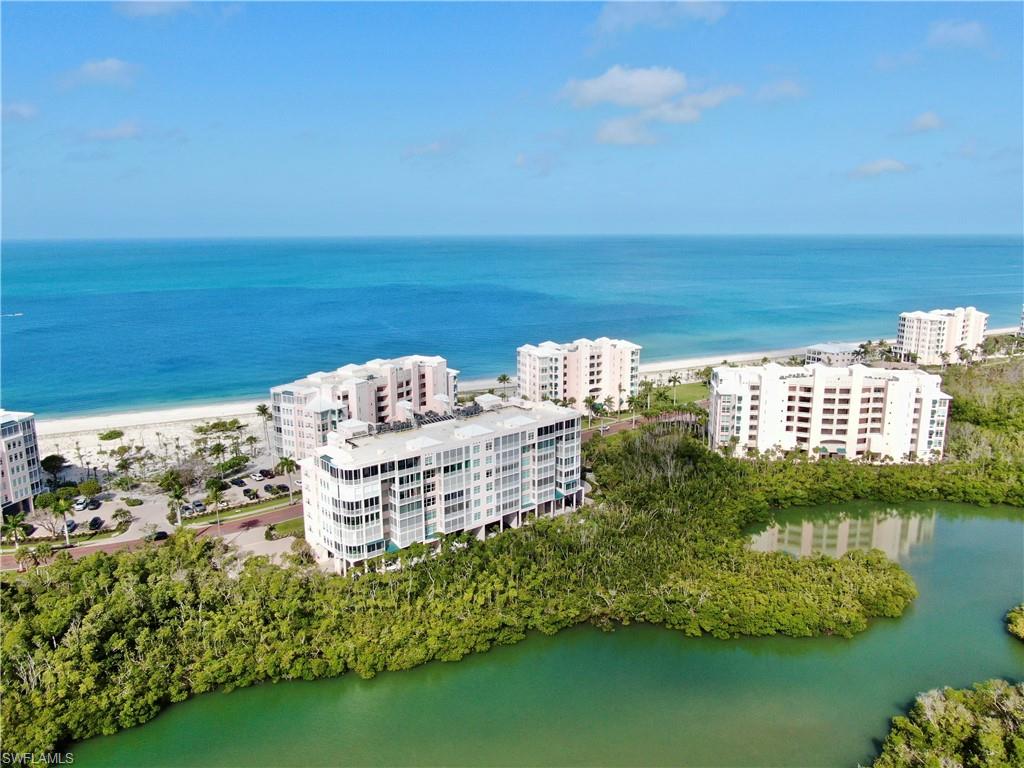 BAREFOOT BEACH CLUB - Residential