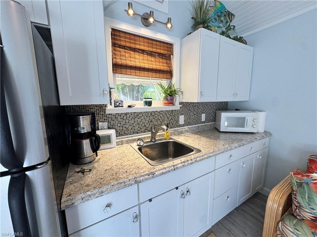 RIVERBEND MOTORCOACH RESORT - Land