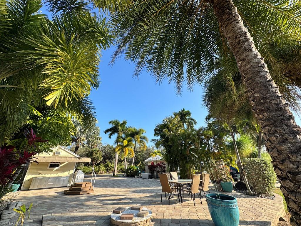 RIVERBEND MOTORCOACH RESORT - Land