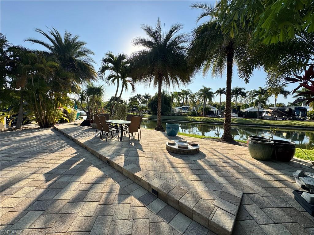 RIVERBEND MOTORCOACH RESORT - Land