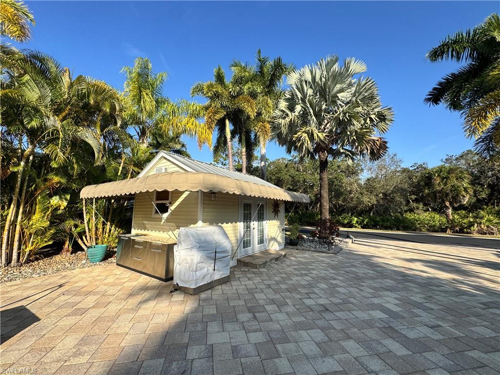 RIVERBEND MOTORCOACH RESORT - Land