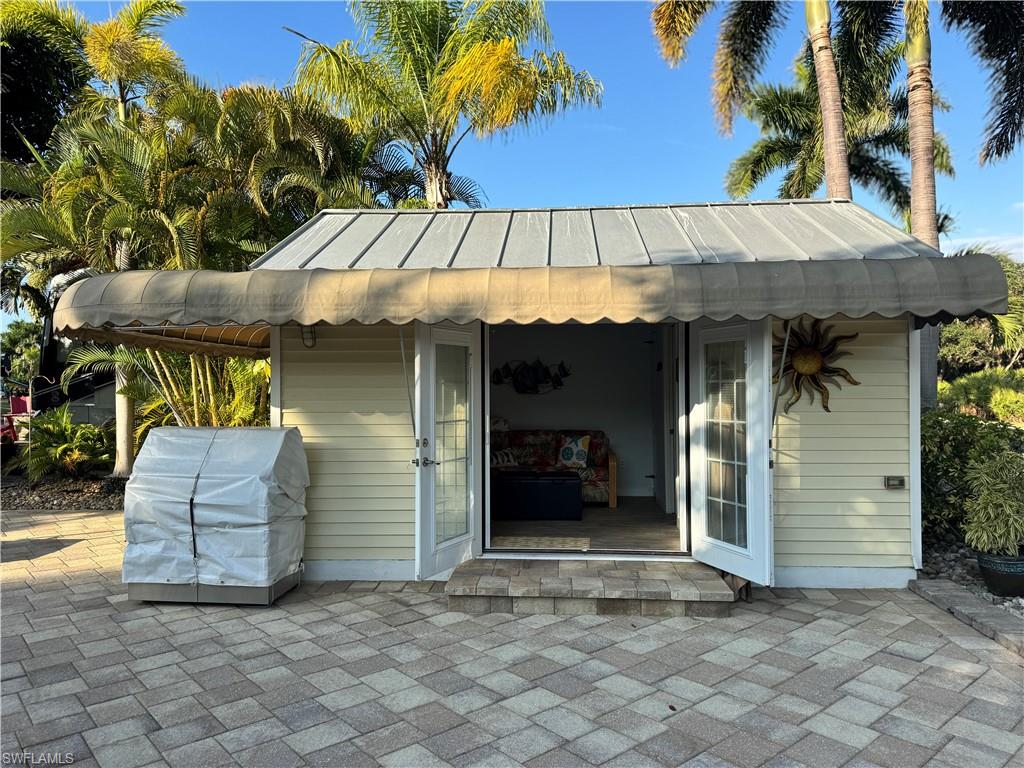 RIVERBEND MOTORCOACH RESORT - Land