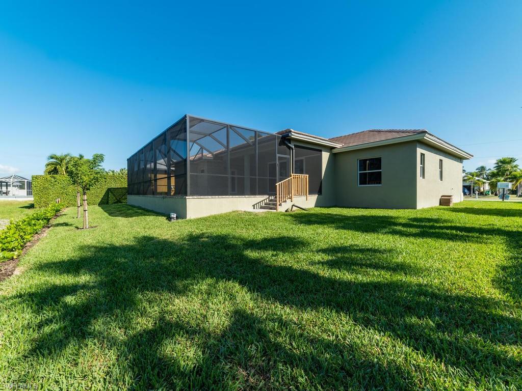 MARCO ISLAND - Residential