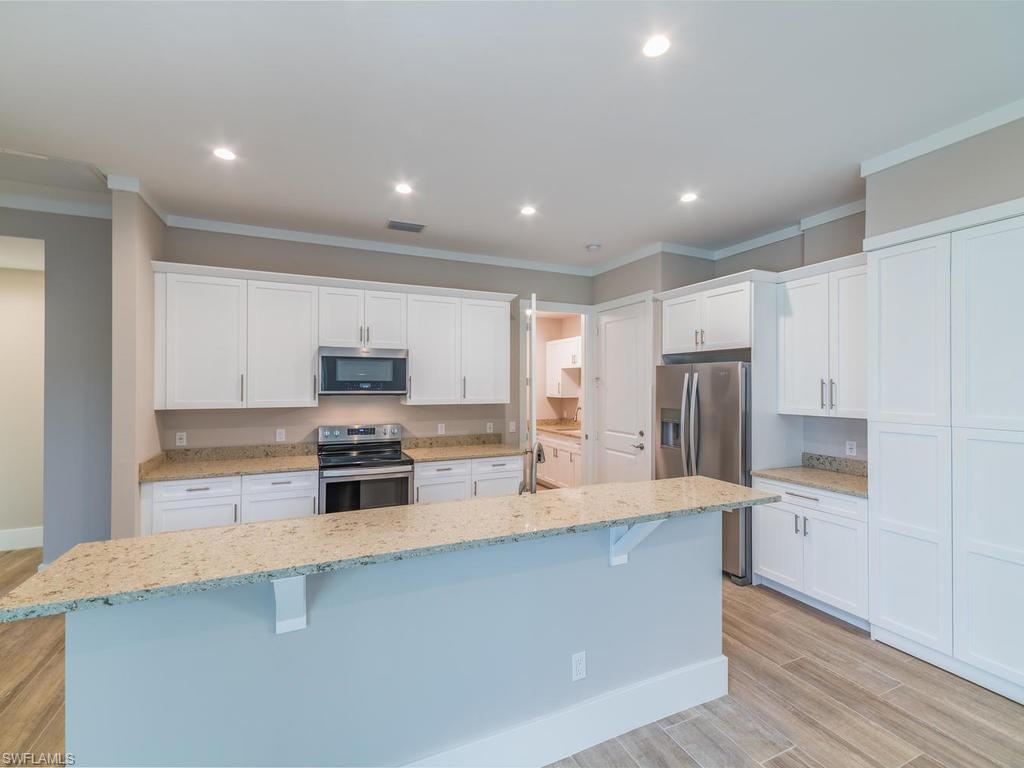 MARCO ISLAND - Residential