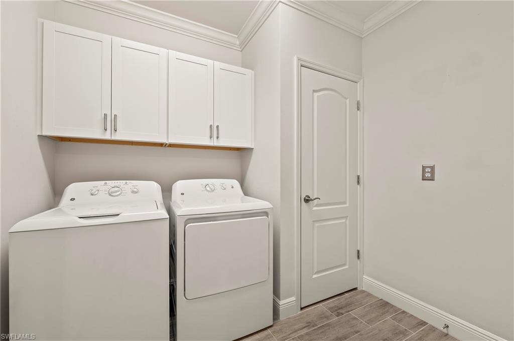 AVALON - Residential Lease