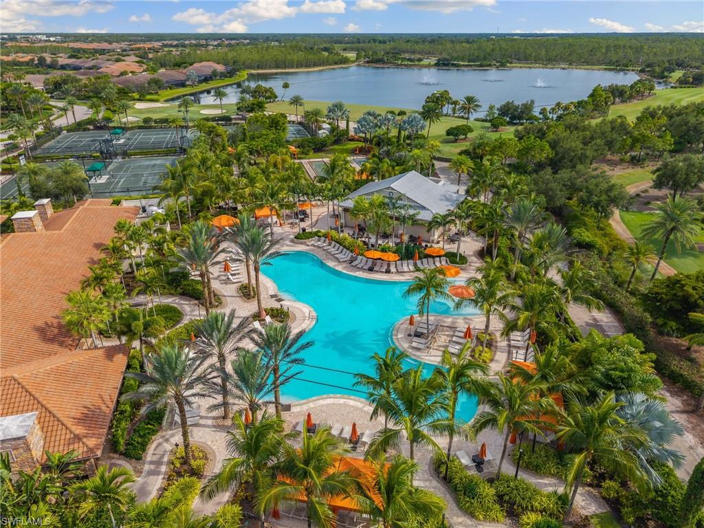 ESPLANADE - Residential Lease