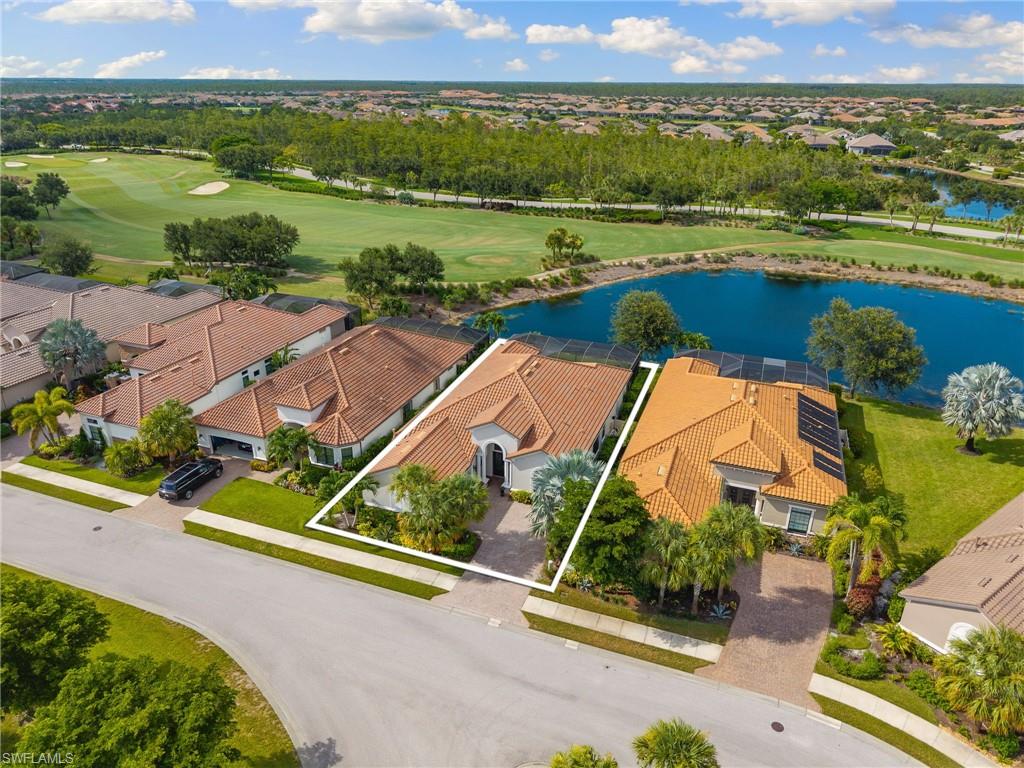 ESPLANADE - Residential Lease