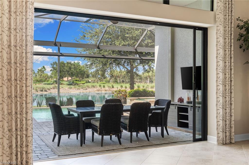 ESPLANADE - Residential Lease