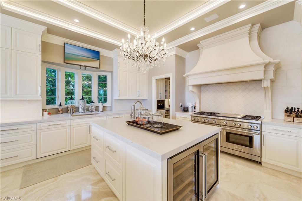 ROYAL HARBOR - Residential