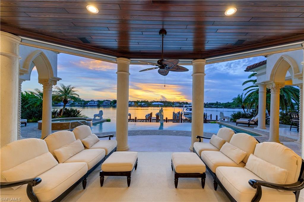 ROYAL HARBOR - Residential