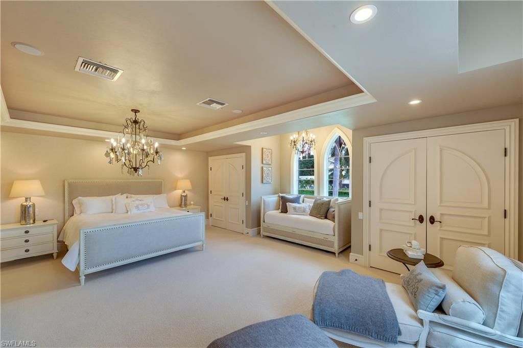 ROYAL HARBOR - Residential