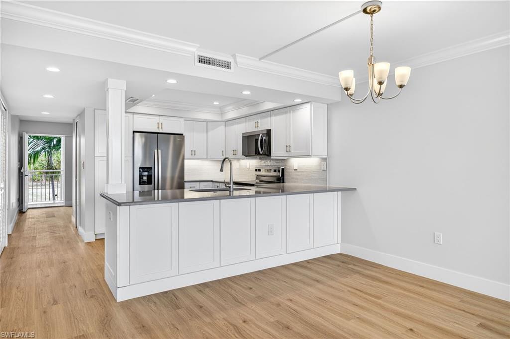 WHITE SANDS CONDO - Residential