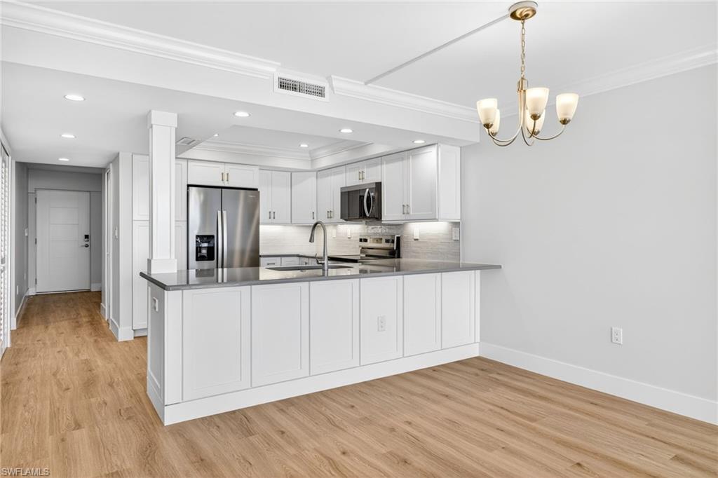 WHITE SANDS CONDO - Residential