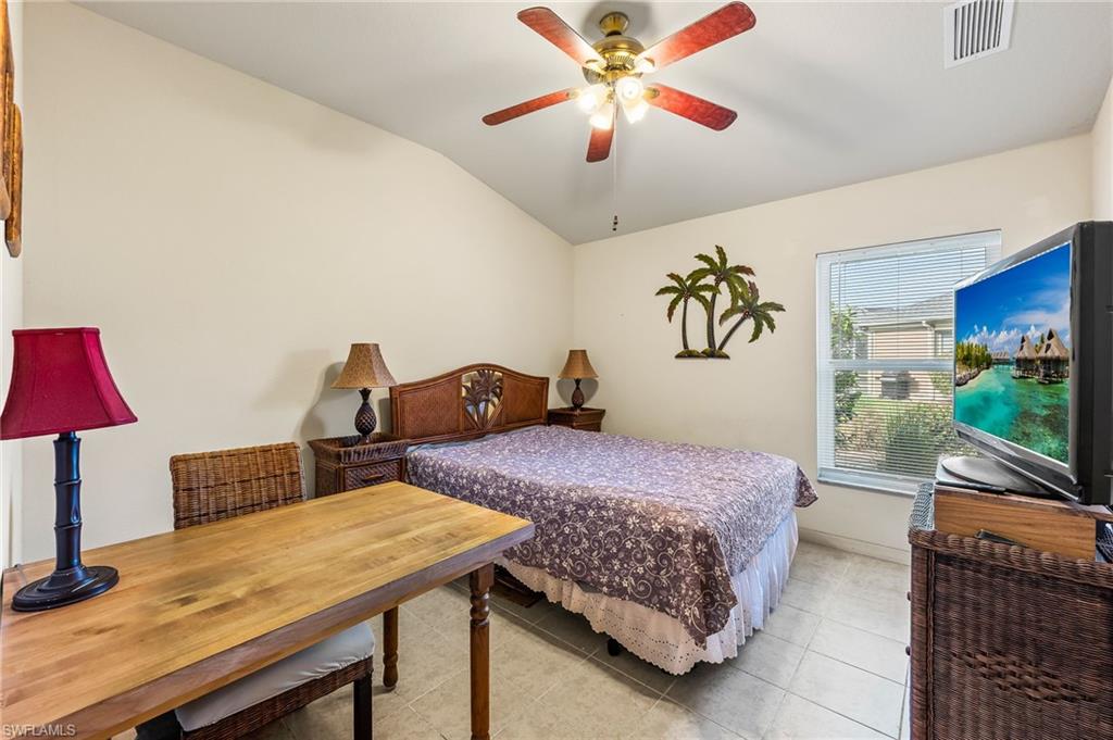 CALUSA PALMS - Residential