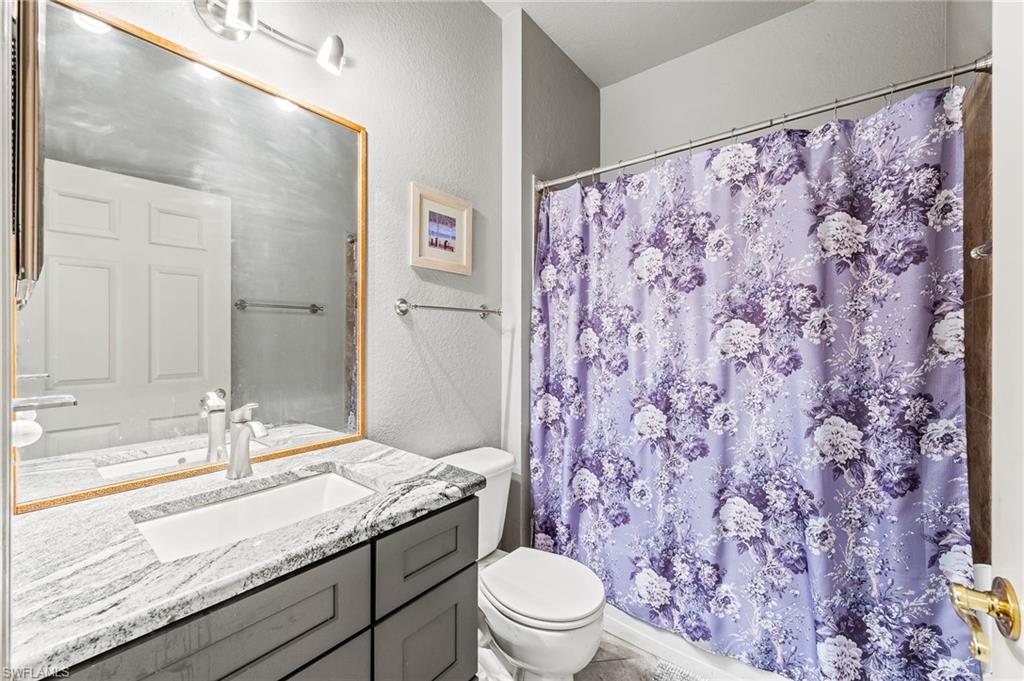 CALUSA PALMS - Residential