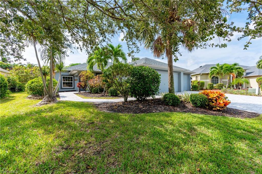 CALUSA PALMS - Residential