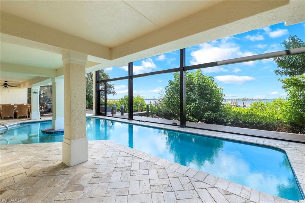 FLAMINGO HARBOUR CONDO - Residential