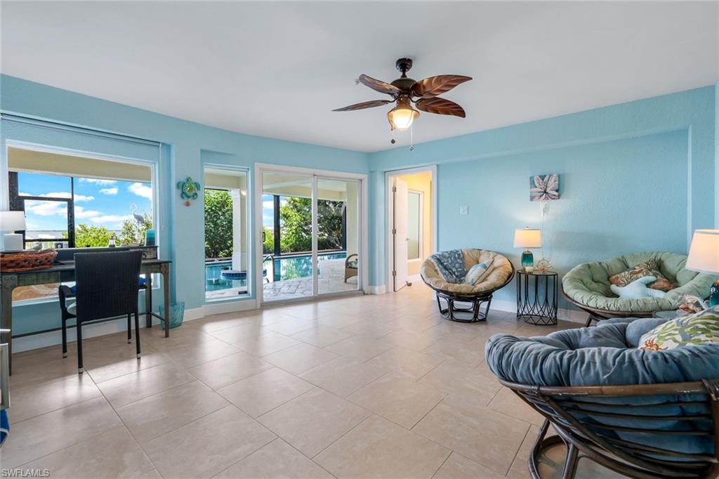 FLAMINGO HARBOUR CONDO - Residential