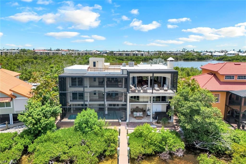 FLAMINGO HARBOUR CONDO - Residential