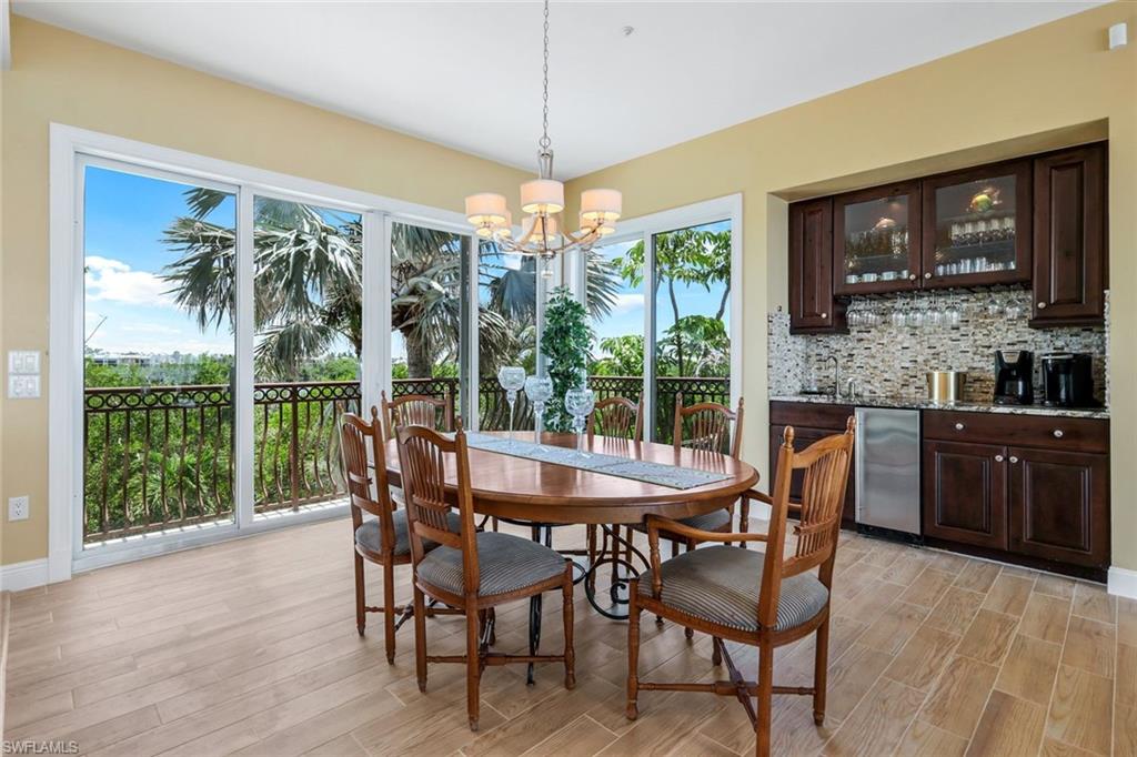 FLAMINGO HARBOUR CONDO - Residential