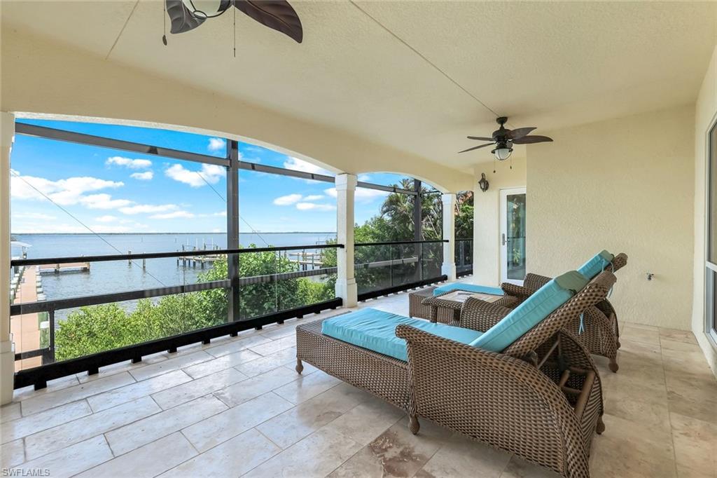 FLAMINGO HARBOUR CONDO - Residential