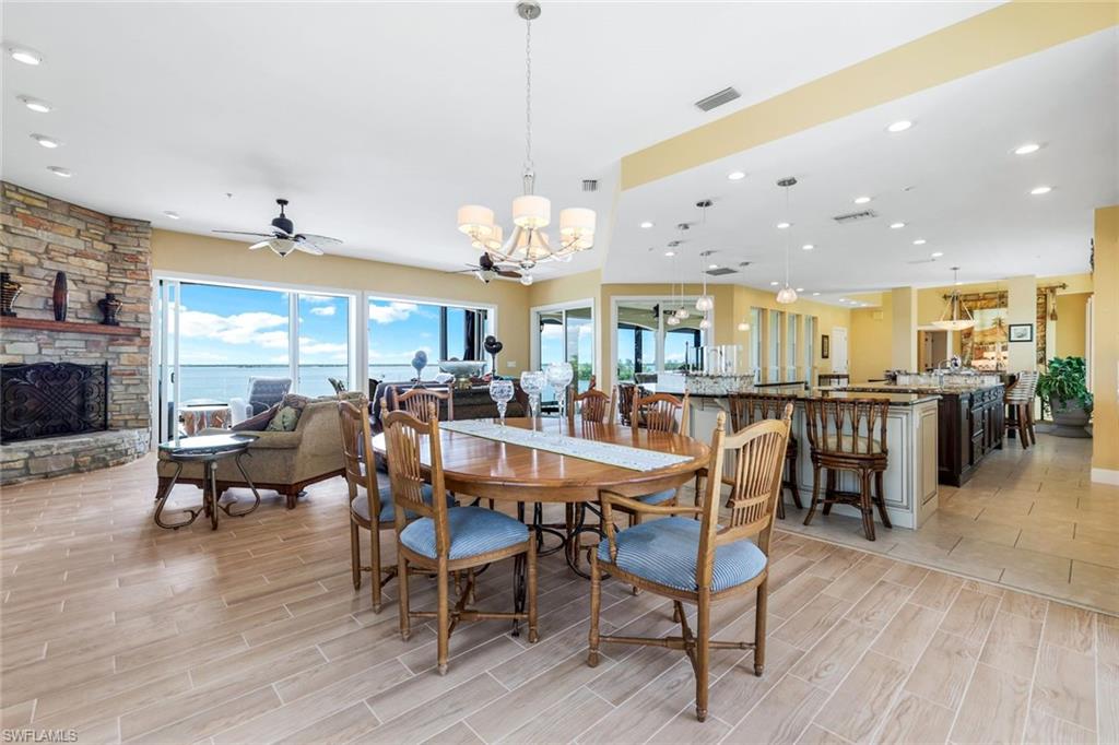 FLAMINGO HARBOUR CONDO - Residential