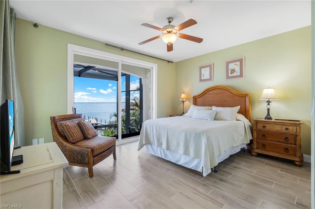 FLAMINGO HARBOUR CONDO - Residential