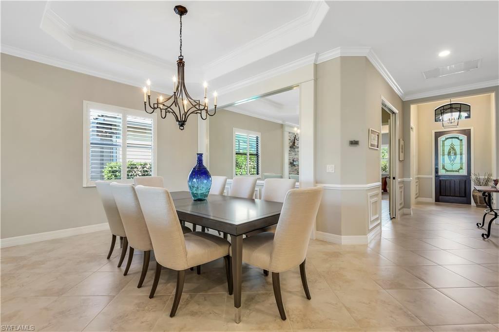 TWIN EAGLES - Residential