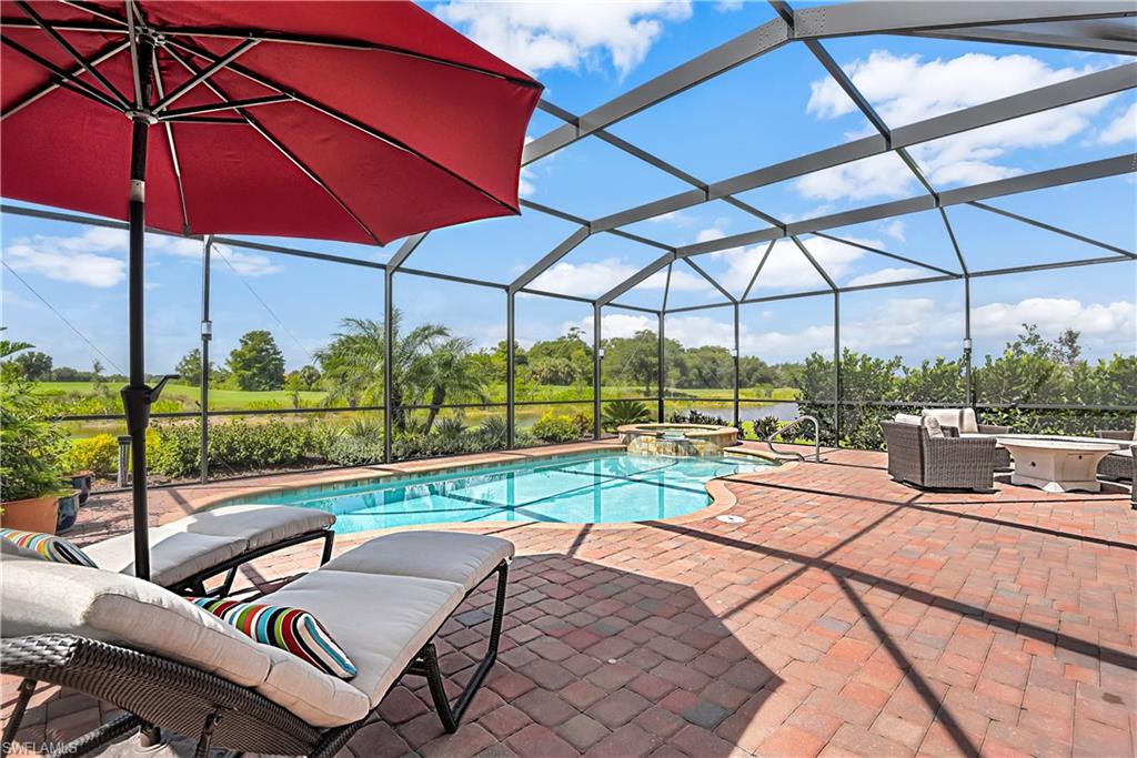 TWIN EAGLES - Residential