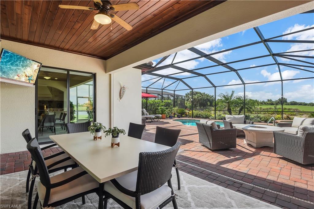 TWIN EAGLES - Residential